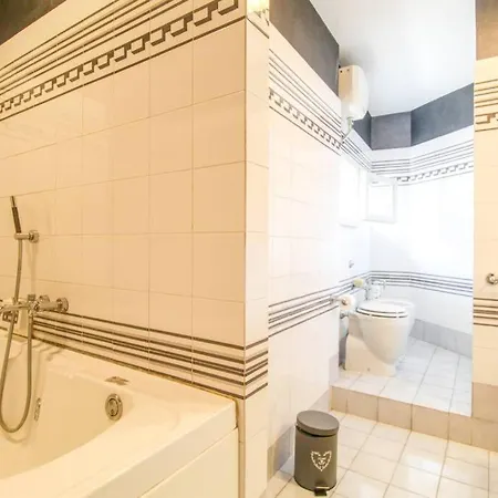 Palio Luxury Elegante Con Vista Siena