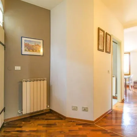 Palio Luxury Elegante Con Vista Apartment *